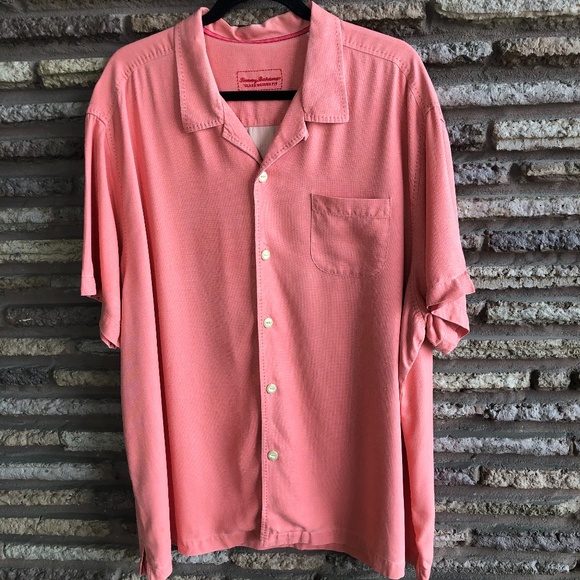 Tommy Bahama Other - Tommy Bahama Coral Hawaiian 100% Silk Shirt